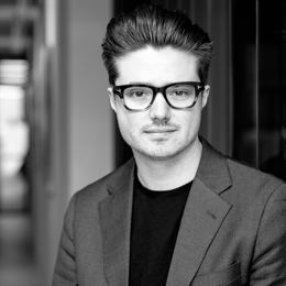 日本启用大型无人机在钓鱼岛上空警戒中国海警船,国防部回应